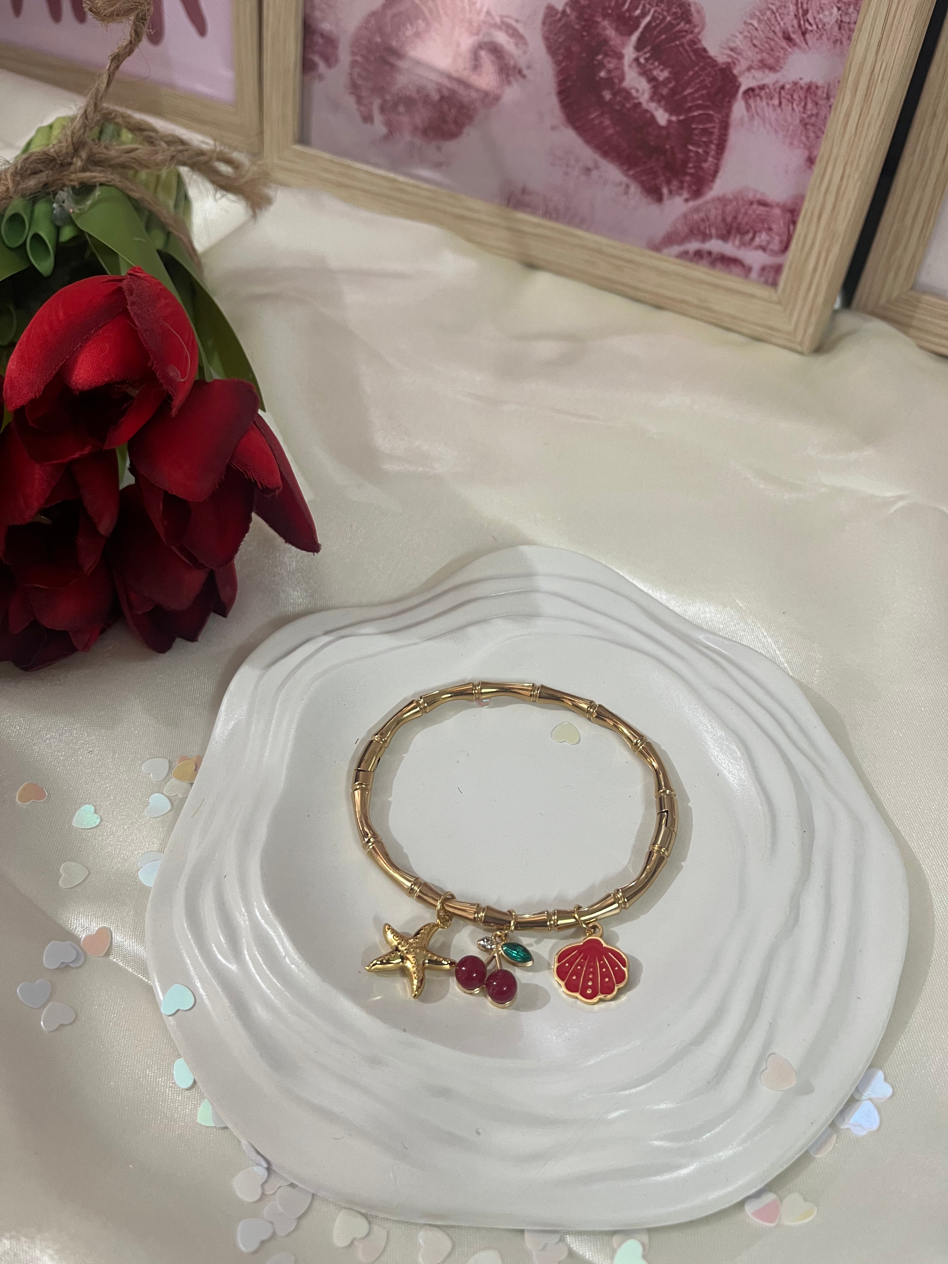 Drama Loaded Bracelet 💅✨