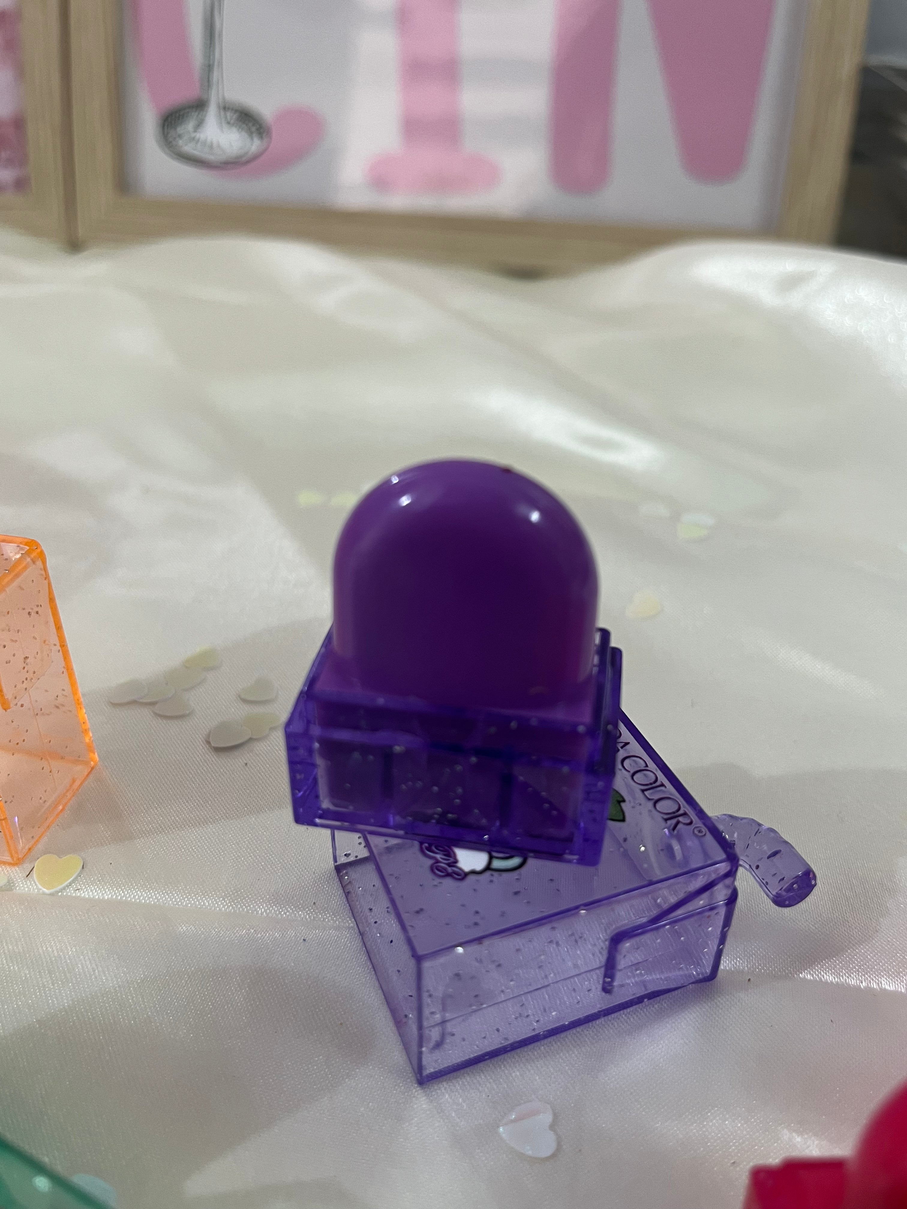 Twinkle Pout – Sparkly Lip Balm